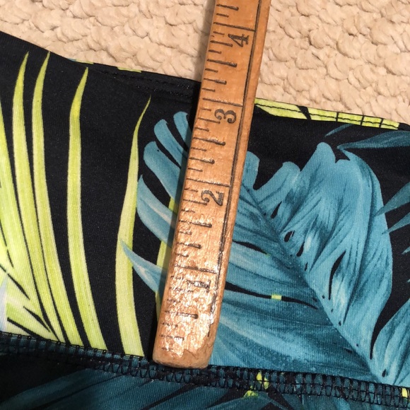 NWT Old Navy Girls Mid-Rise Elevate Leggings Size XL 14-16 tropical 🌴 - Picture 12 of 16